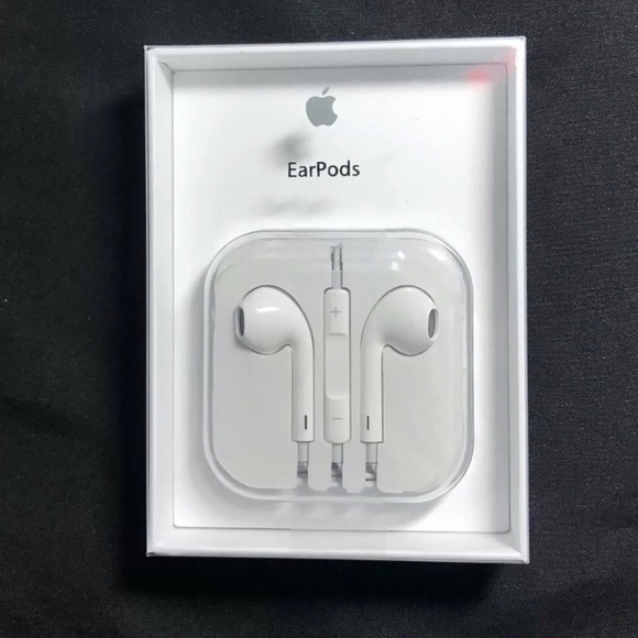 apple iPhone earpods - Picture 1 of 2